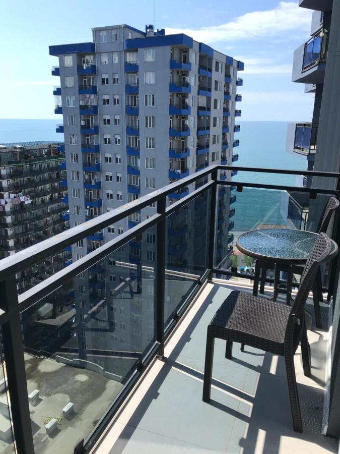 Nbg Towers 2 Appartaments Batumi Exterior photo